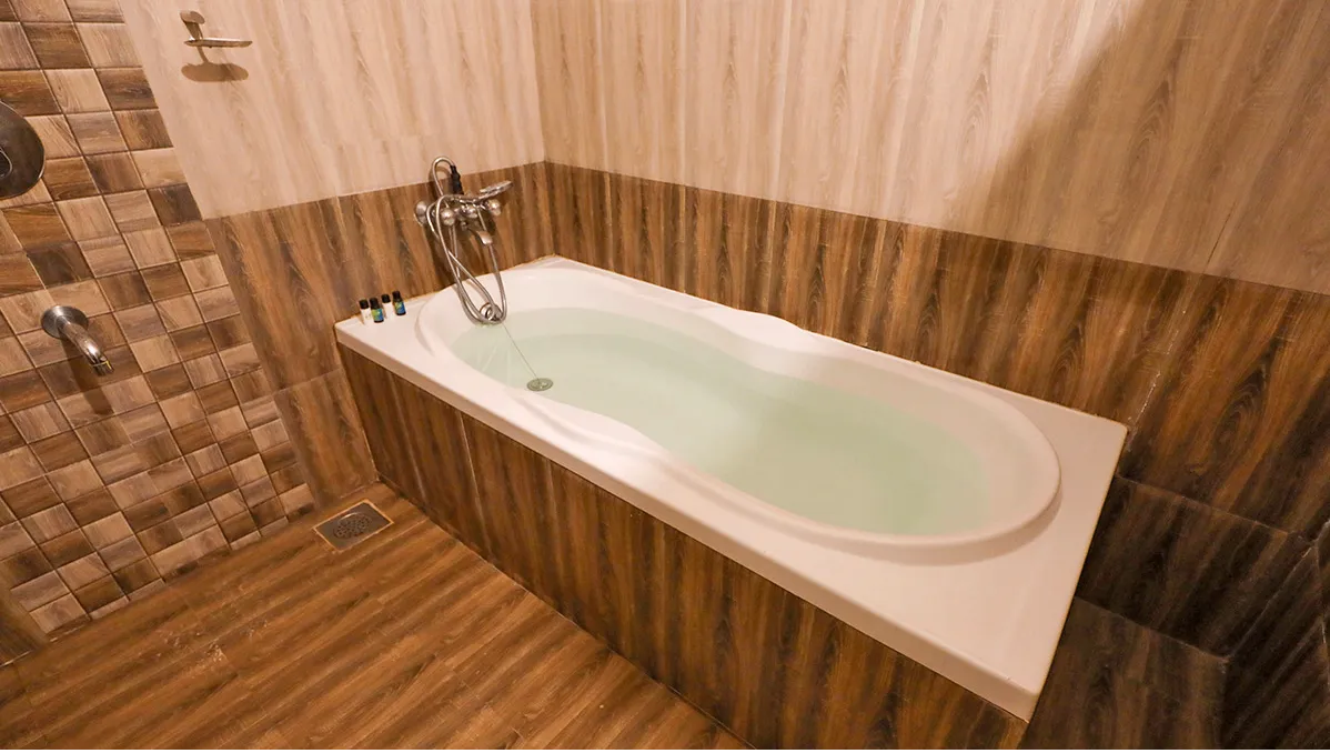 Villa Suite With Bathtub