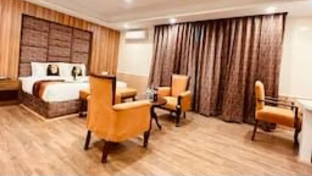 Master room without balcony