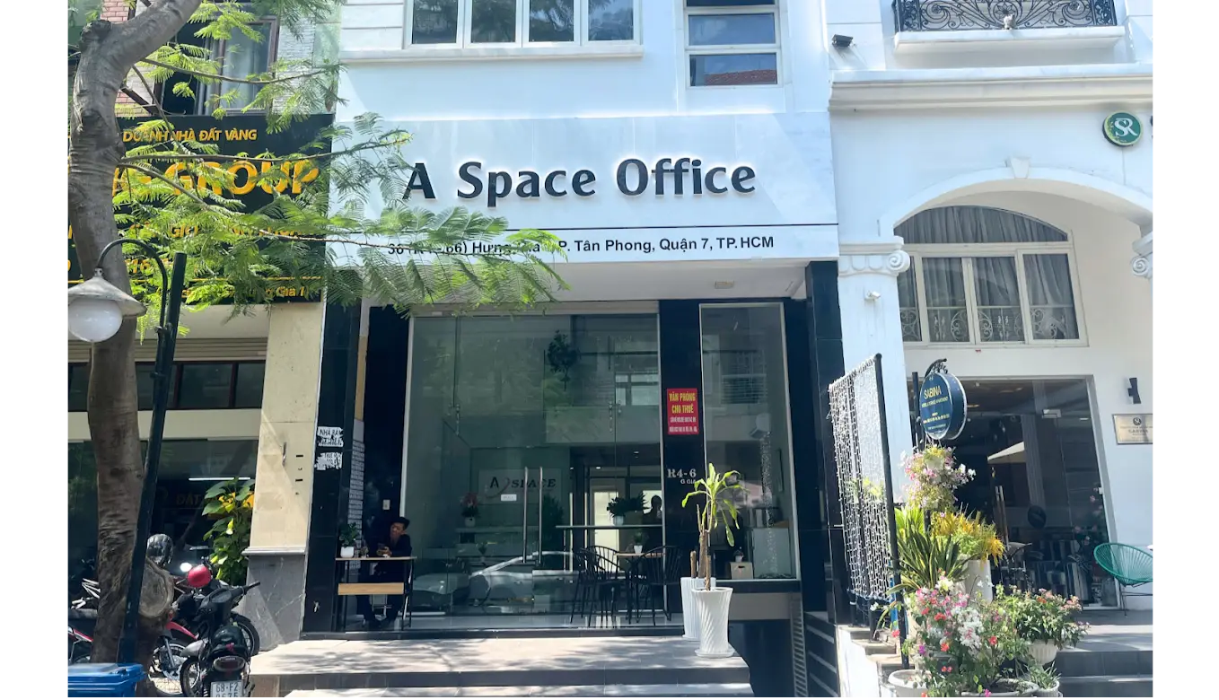 Regus - Riverside — main image