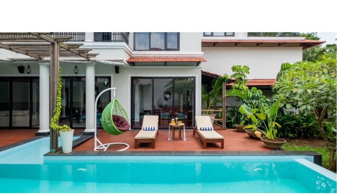 Courtyard Villa Resort