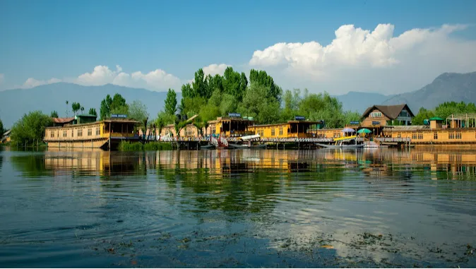 Dal Lake