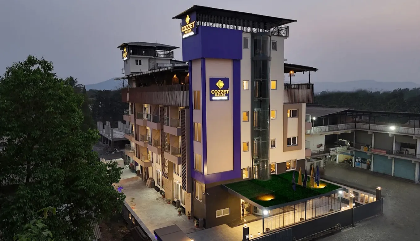 Cozzet Hotel, Mahad