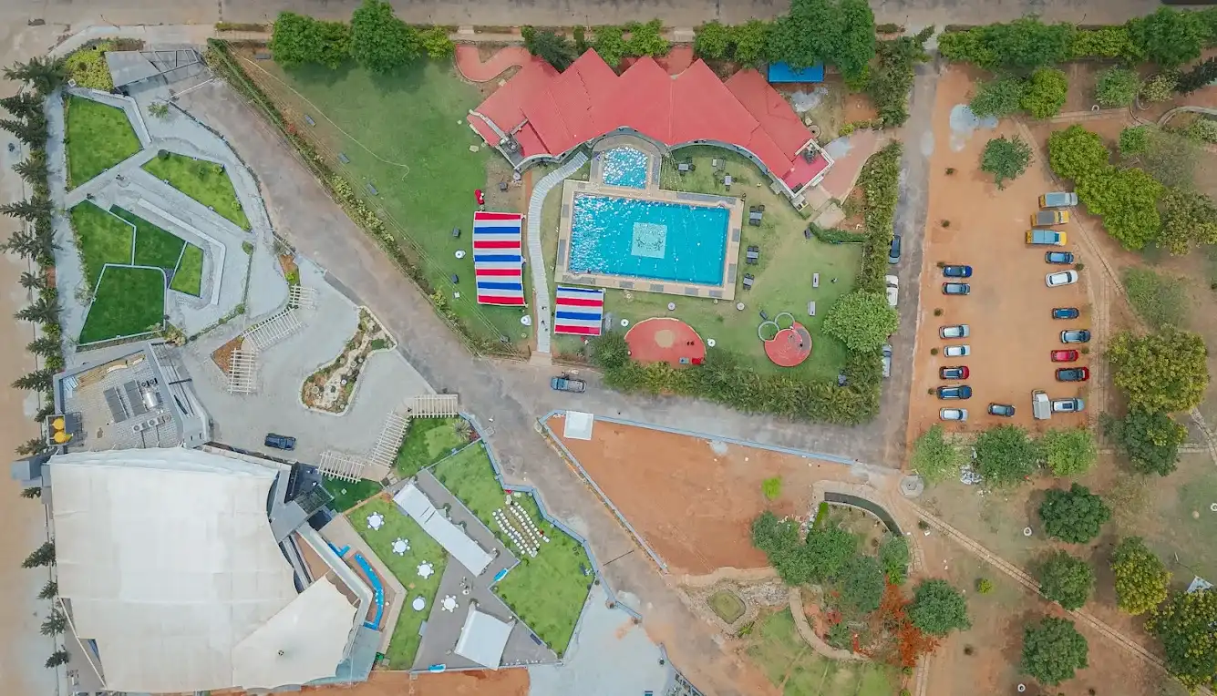 The Quad Club - Resort & Spa