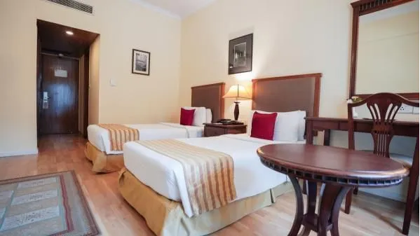 Executive Room with Bathtub