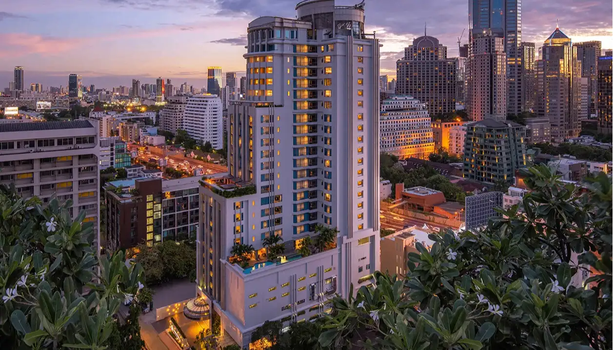 DoubleTree by Hilton Bangkok Ploenchit — main image