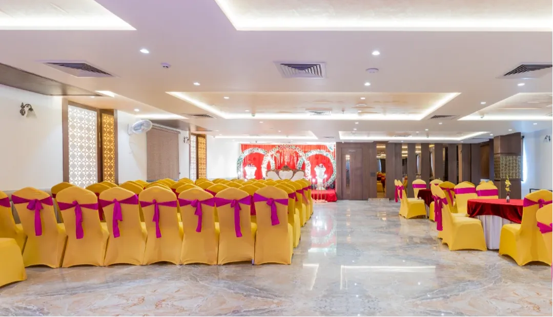 Hotel Taj Pearl — main image