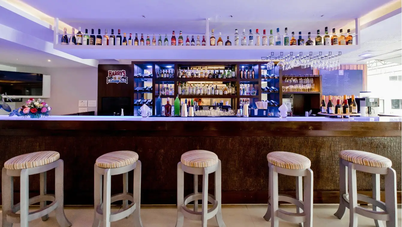 Harry's Lounge Bar