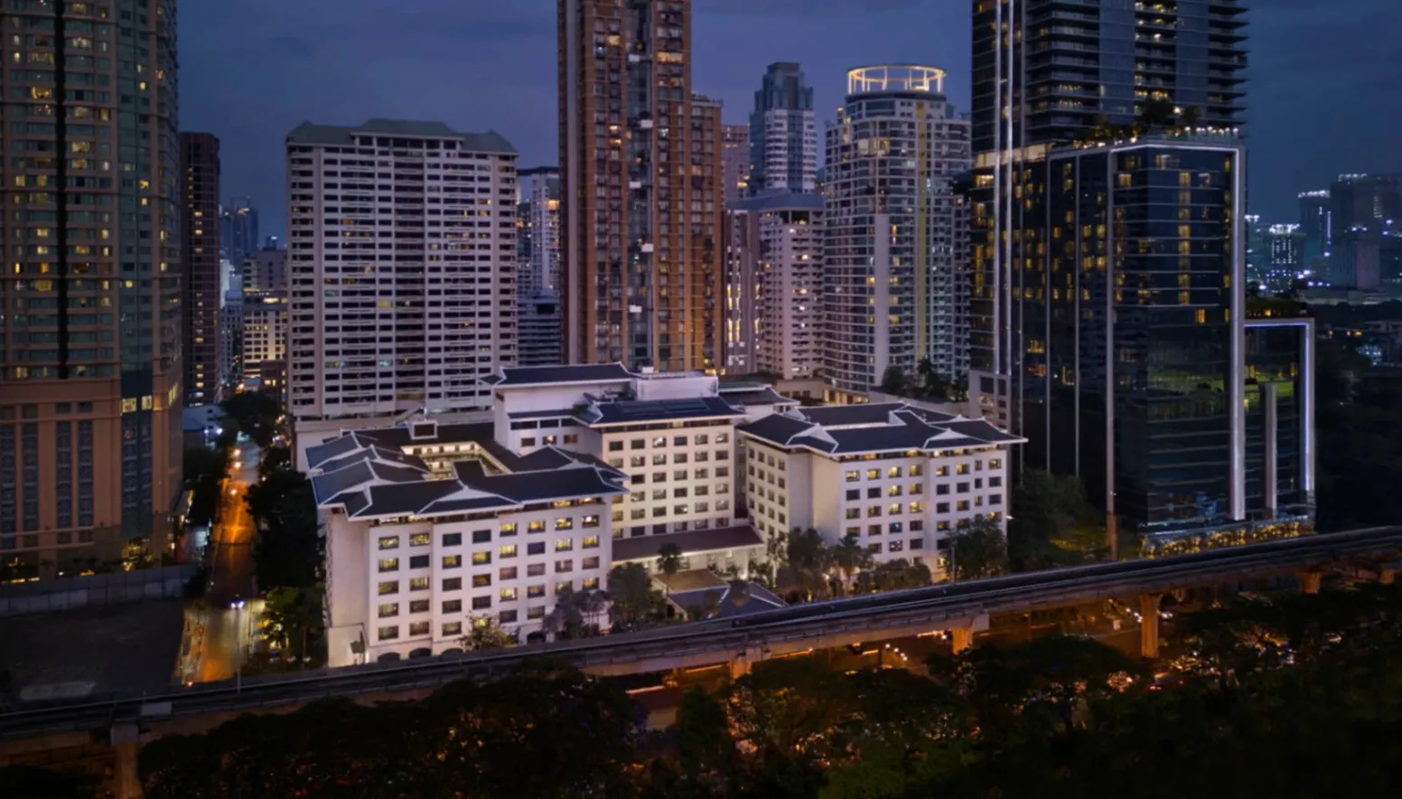Anantara Siam Bangkok Hotel — main image