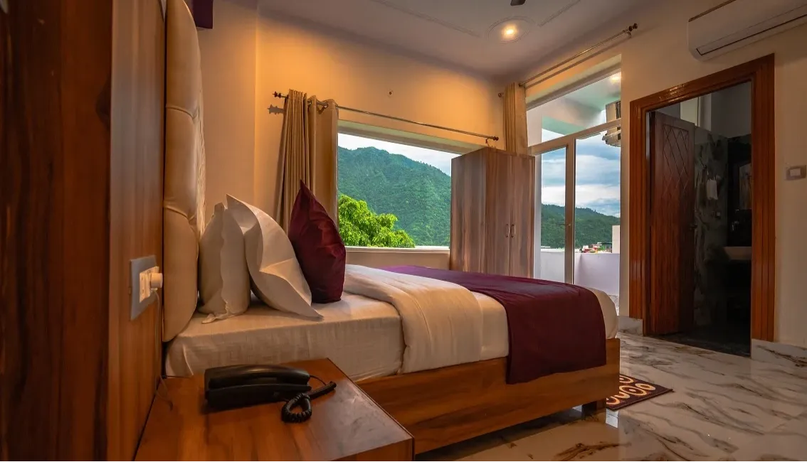 Hotel Rishikesh Grand, Rishikesh, Uttarakhand, India - Spalba