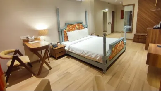 Studio Mountain & Pool View Room