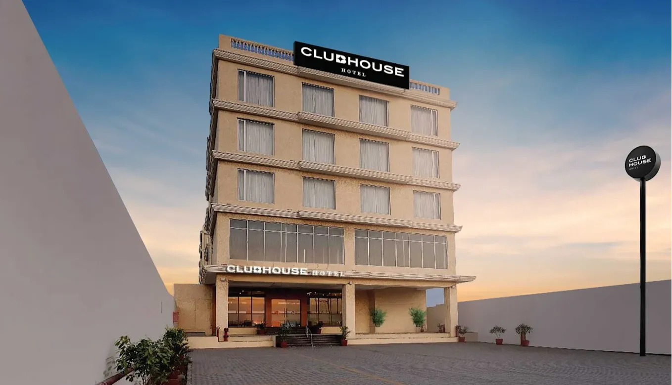Clubhouse Hotel Morbi — main image