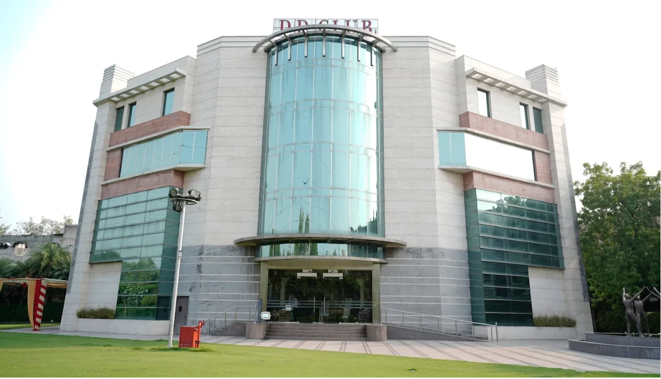 DD Club — main image
