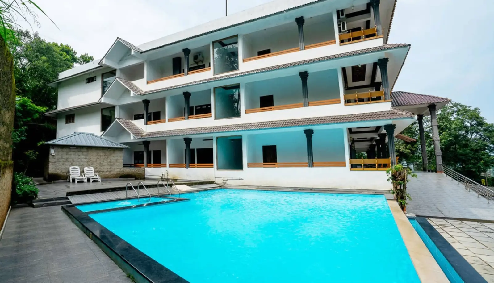 event-venue-Thavika Periyar Mountain Palace