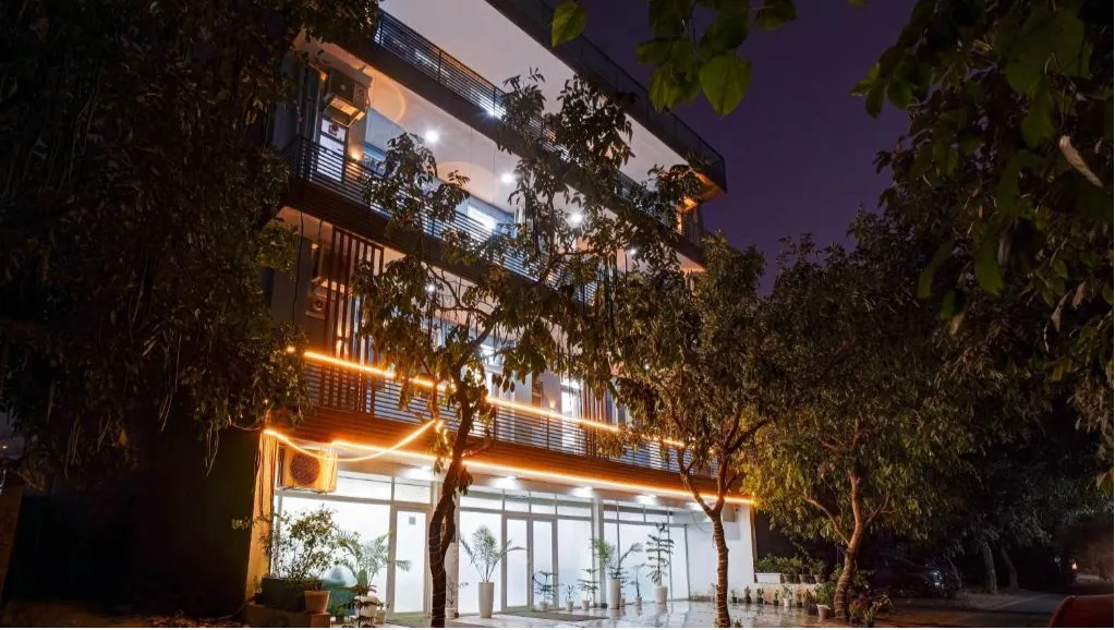 Limewood Stay - Sector 29
