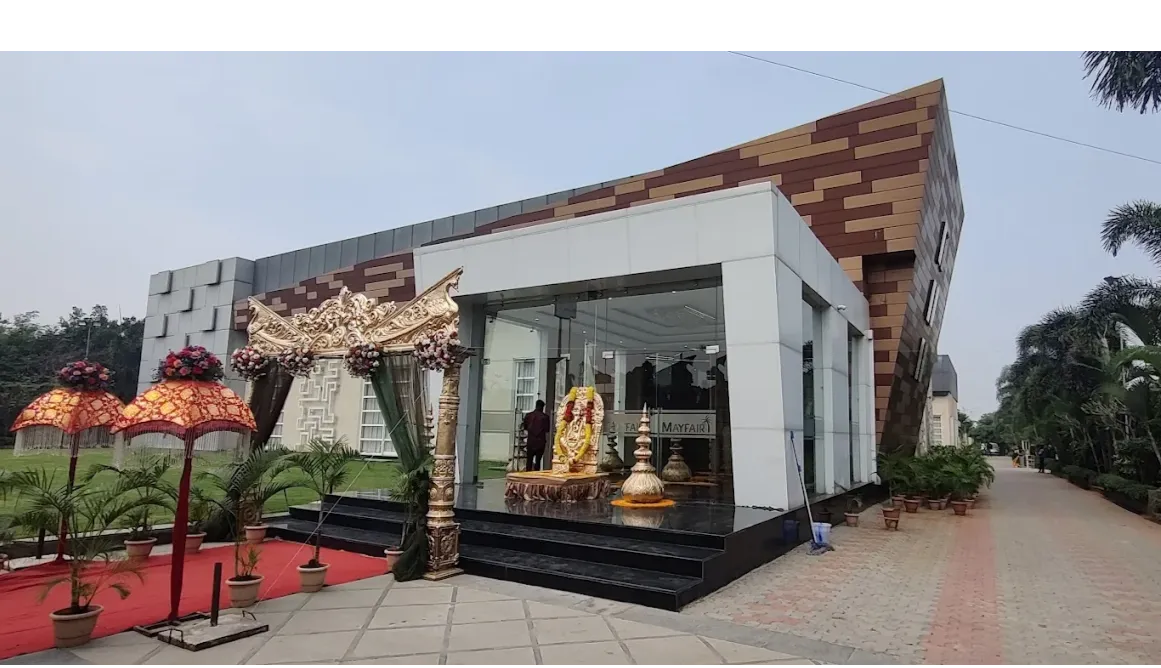 event-venue-Mayfair Convention a/c. Luxurious wedding destination