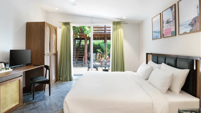 Tropical Classic Cottage