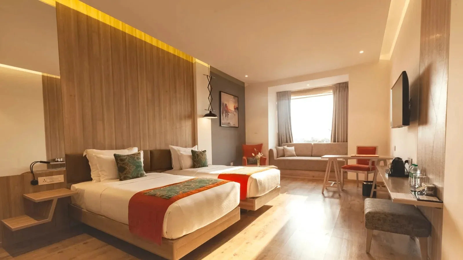 Premium Twin Bedroom