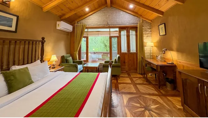 Mountain Range Rooms with Private Balcony