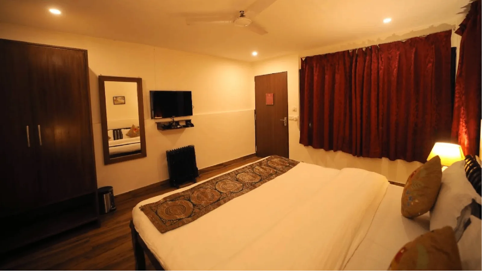 Himalayan View Superior Room