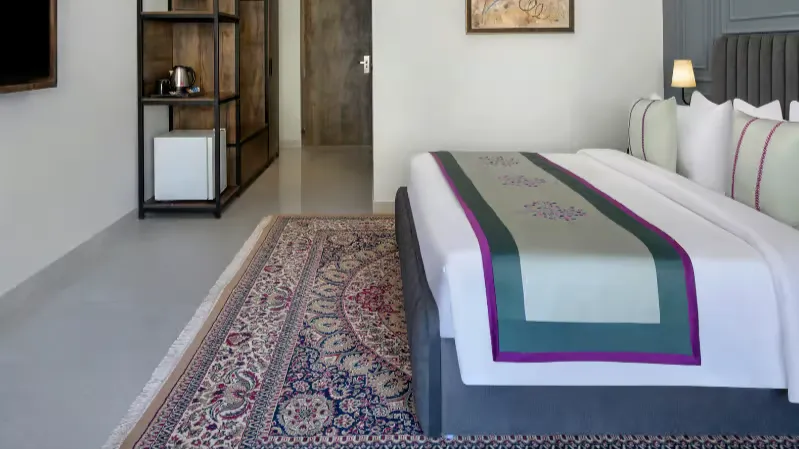 Club Room with Private Balcony