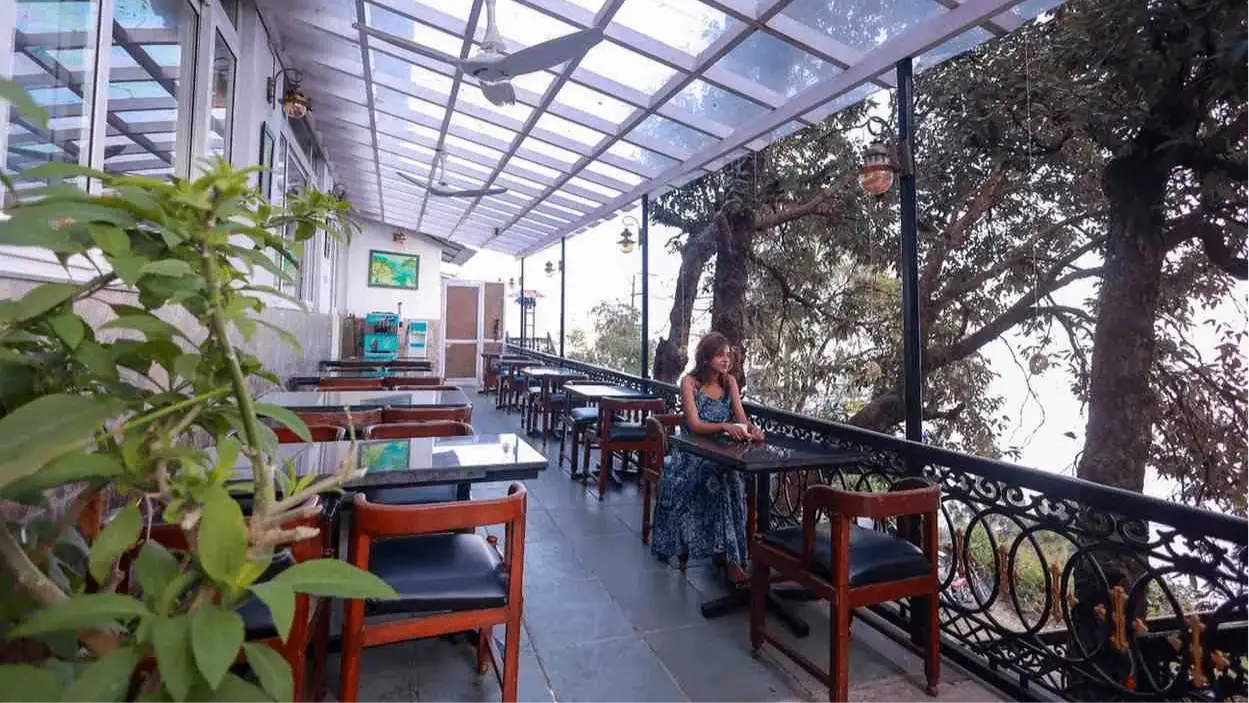 Cafe