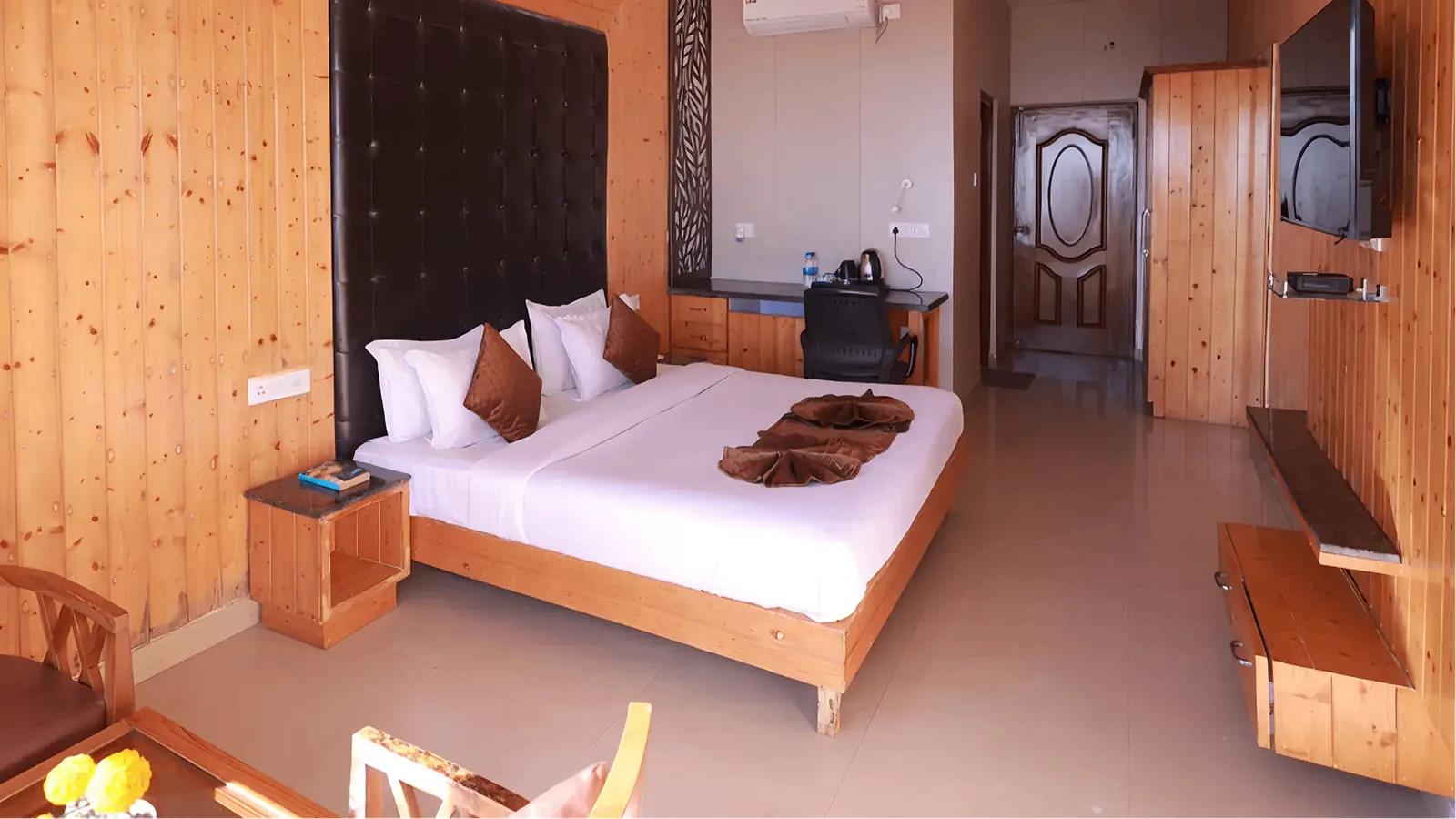 Super Deluxe Room
