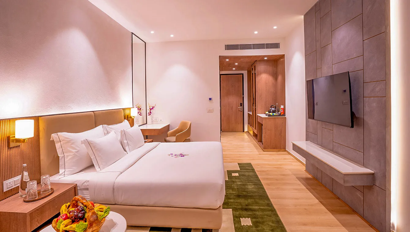 Begonia Room With Balcony