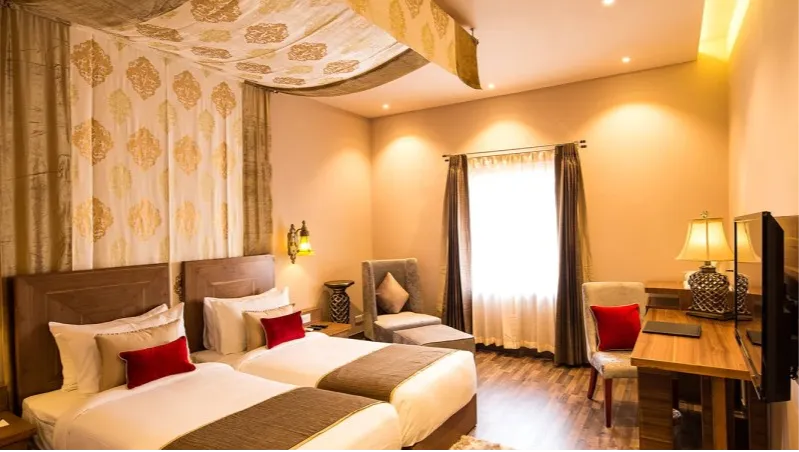  Luxury Room