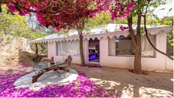 Luxury Tent with Jacuzzi