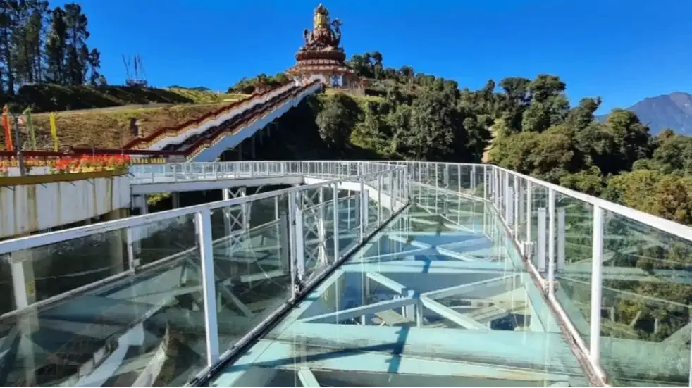 The Sky Walk Pelling