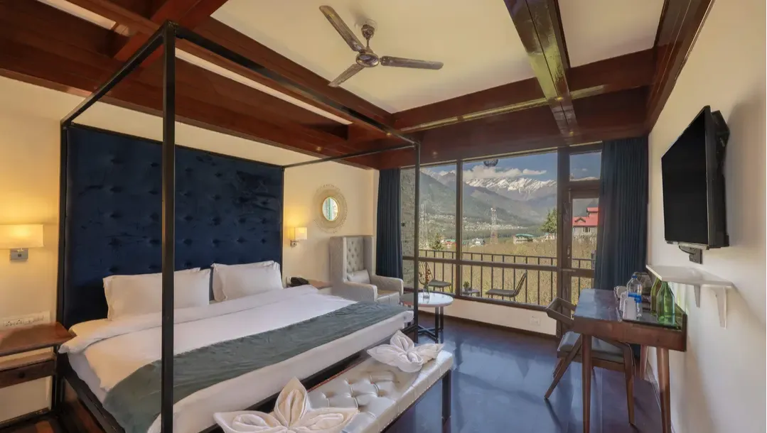 Superior Deluxe Room with Balcony