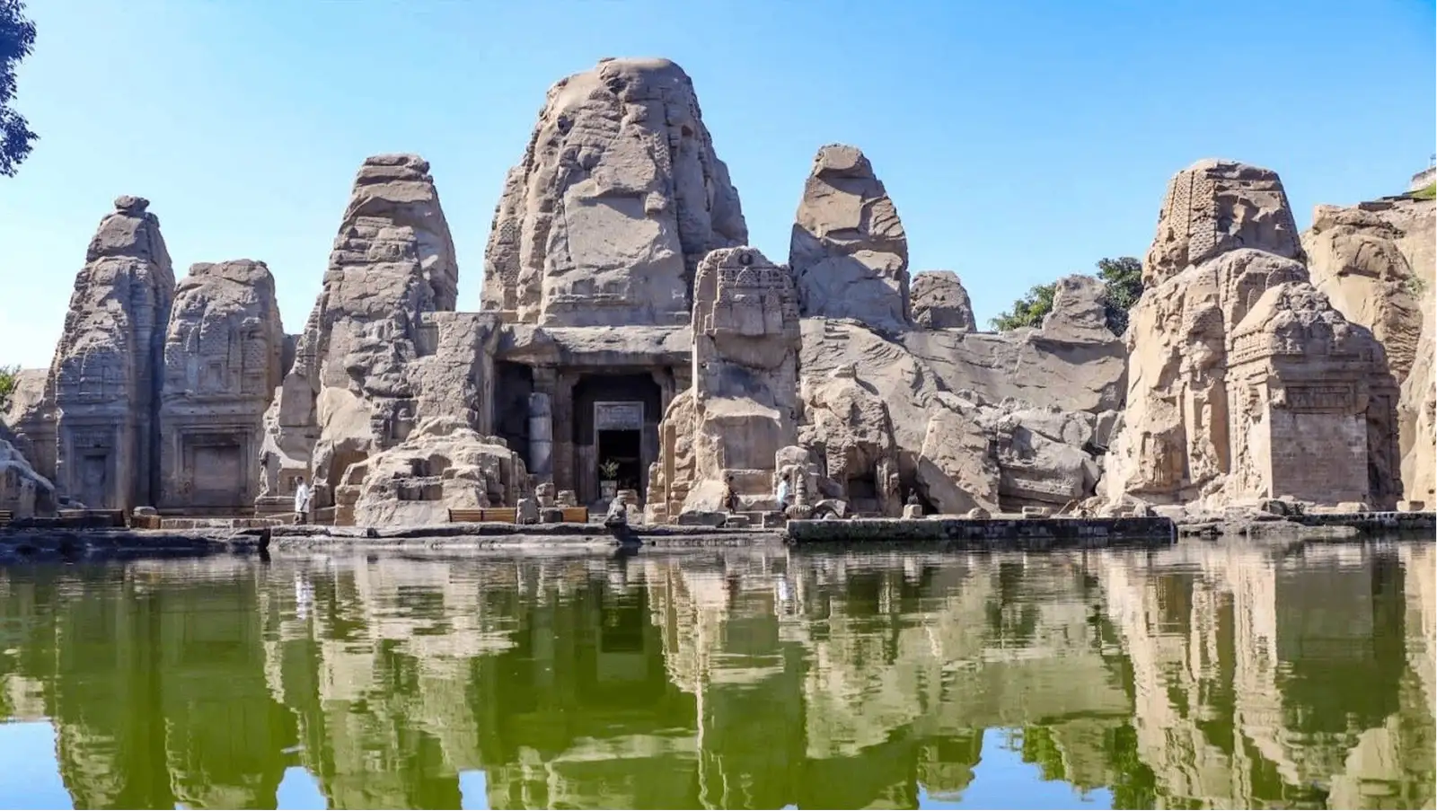 Historical Tour, Kangra fort &Rock cut temple from Dharmasla