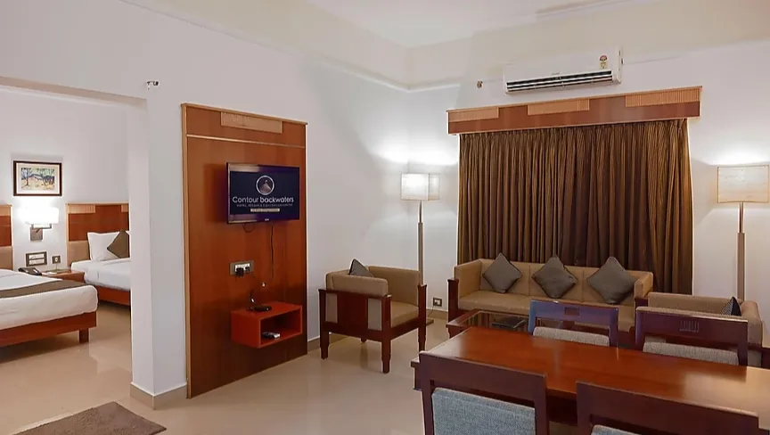 Deluxe Suite