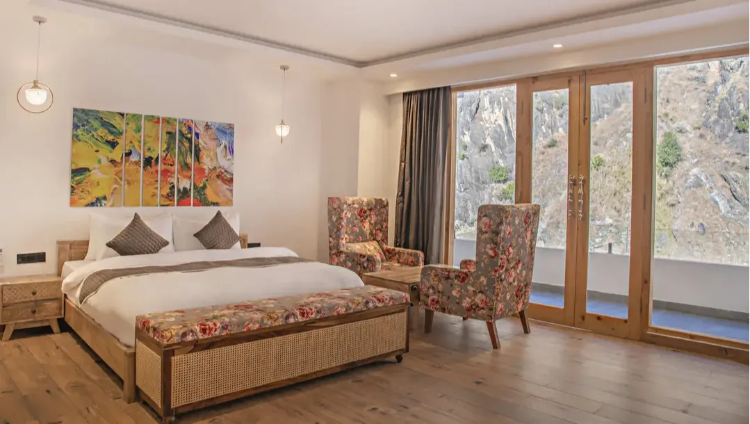 Superior Deluxe Room with Balcony (River View)