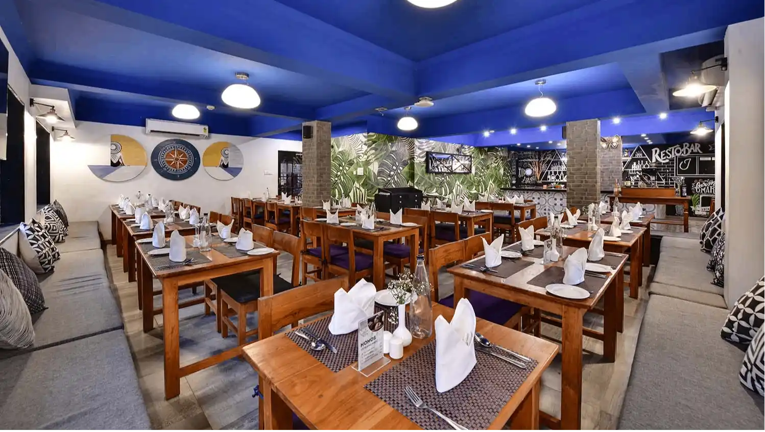 Multi-Cuisine Restaurant & Bar