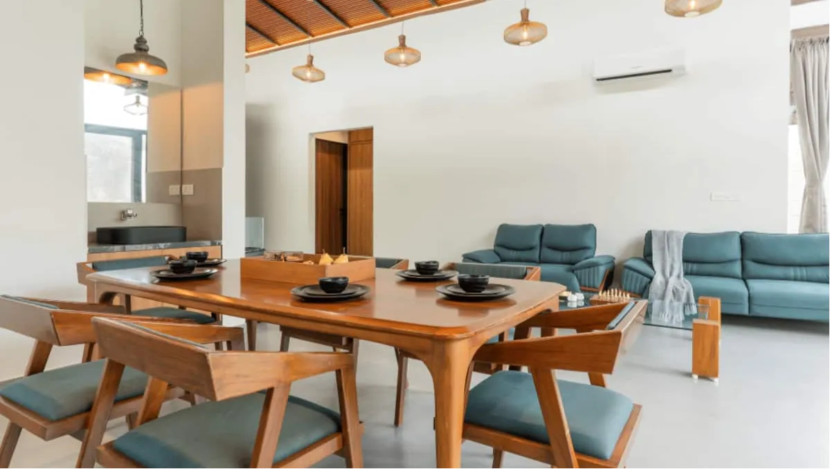 home-style in-villa dining,