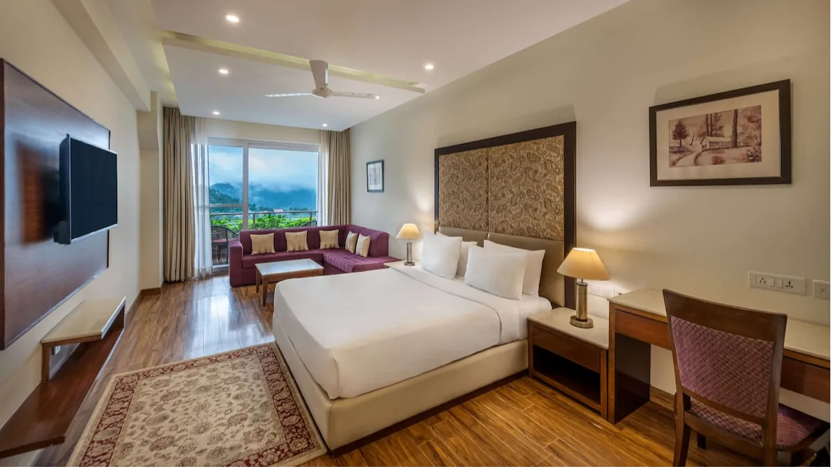Deluxe Room – Valley View