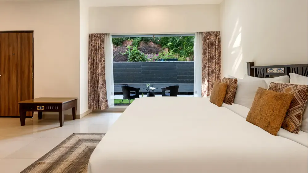 Hill Side Room