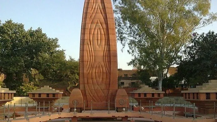 . Jallianwala Bagh