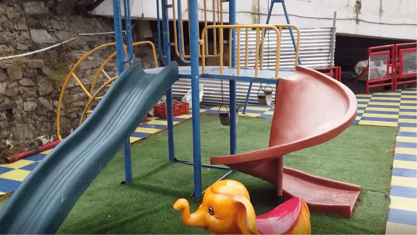 Kids Area
