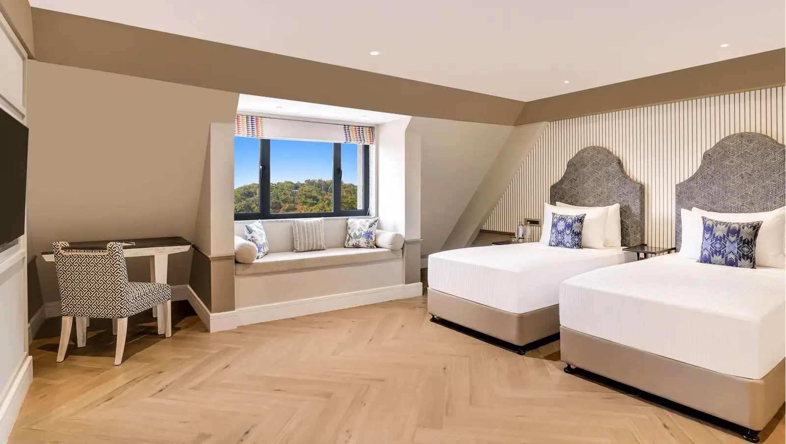 Executive Room with 2 single beds