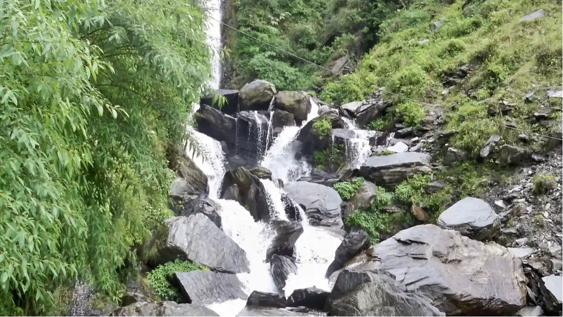 Bhagsu Waterfall Trek
