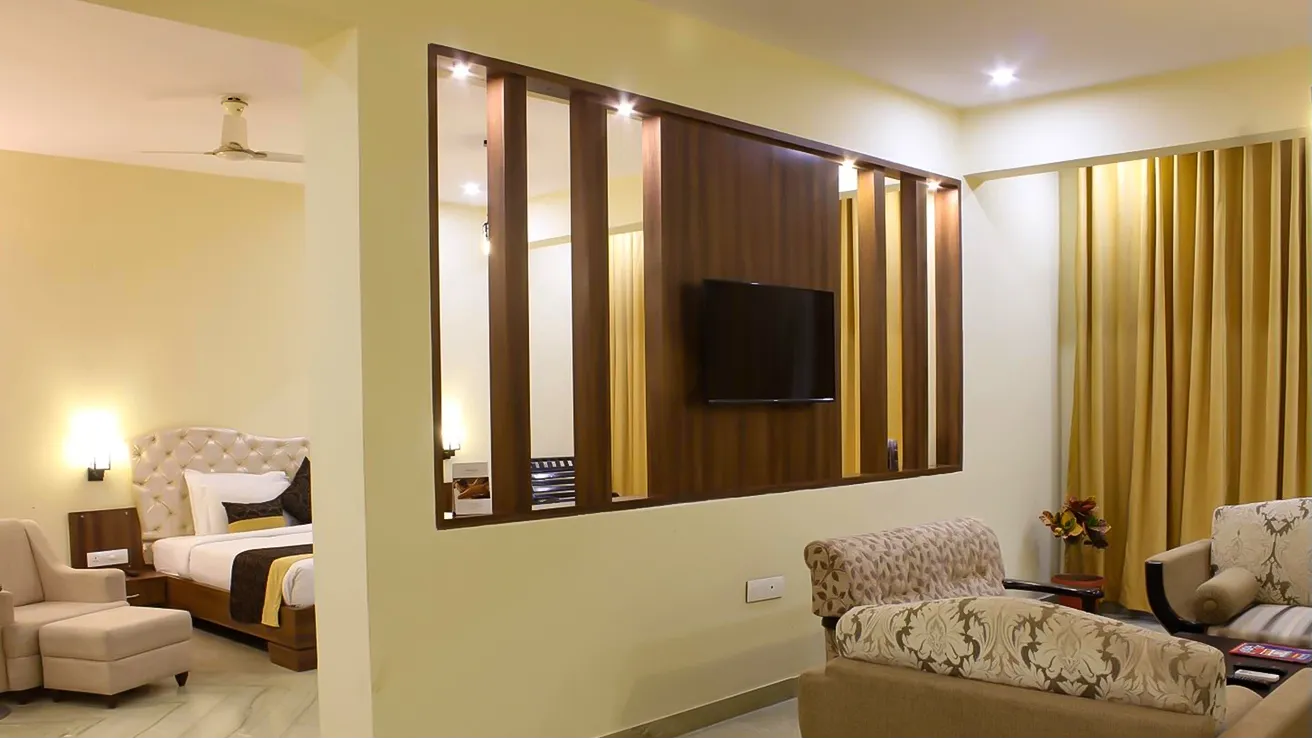 Luxury Suite