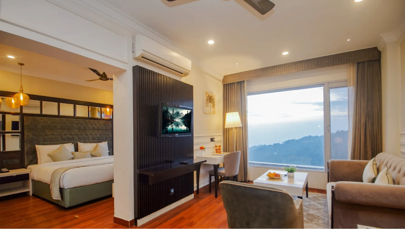 Suite with Valley View