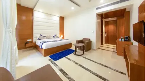 Deluxe