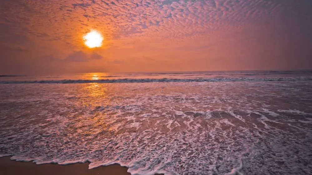 Akkarai Beach