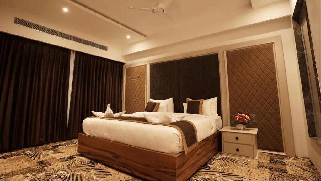 PRESIDENTIAL SUITE