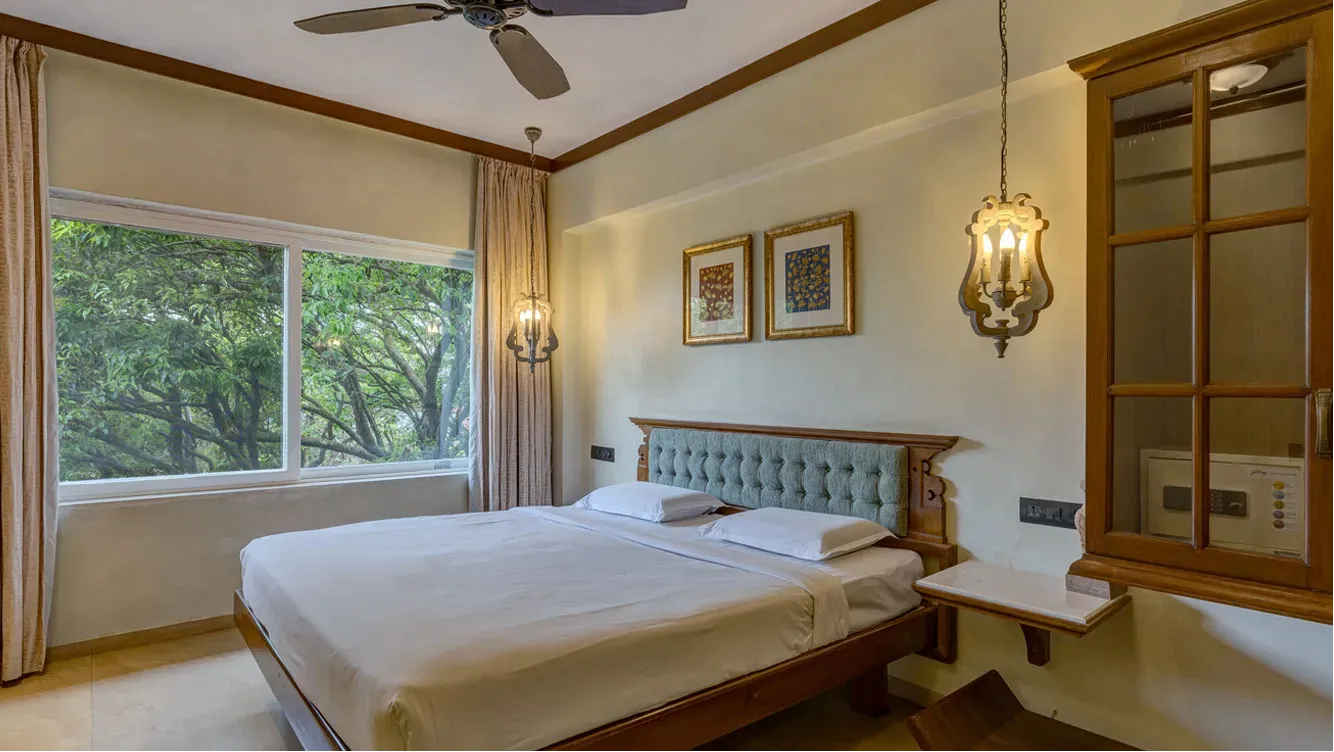 Two Bed Suite & Compact Two-Bed Suite - Front And Back Trees View, 2 Bedrooms, 1 Indian Bed, Balcony