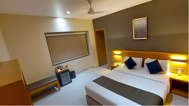 Suite with Living Room