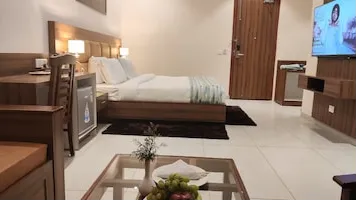 Magpie Room